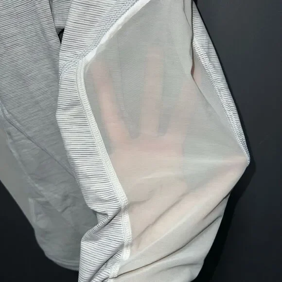 Lululemon Run With The Sun Crop Womens Leggings 8 Gray White Stripe Mesh - Picture 5 of 9